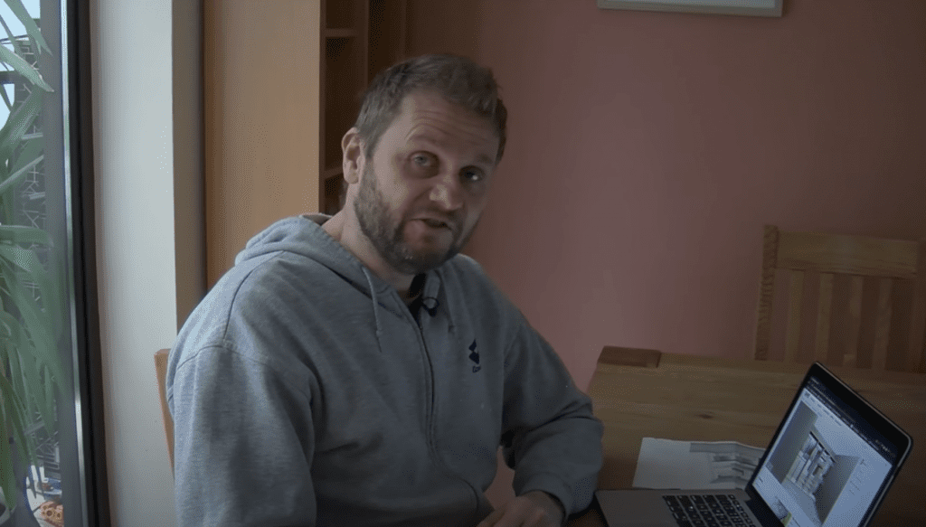 Me using the IKEA PAX planner website